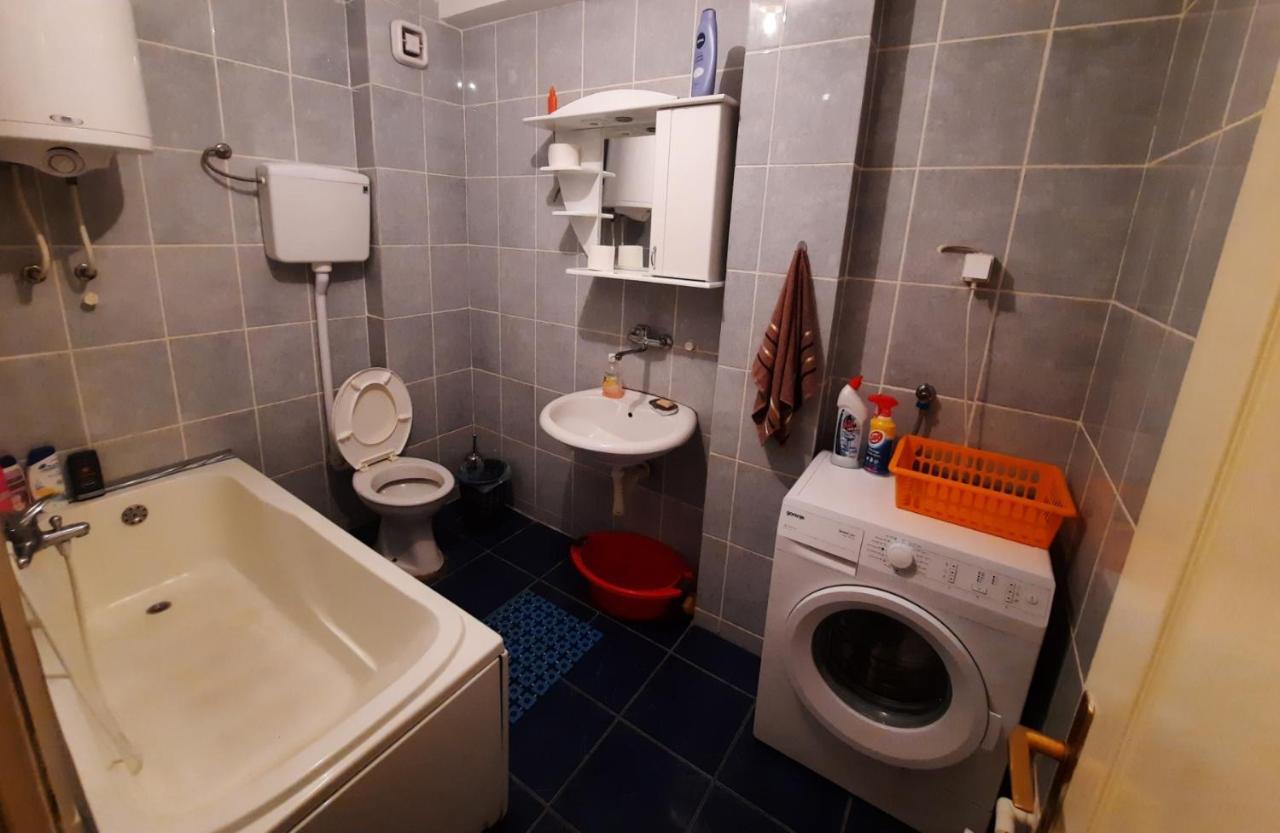 Apartman Lan - Free Parking Vranje Exterior foto